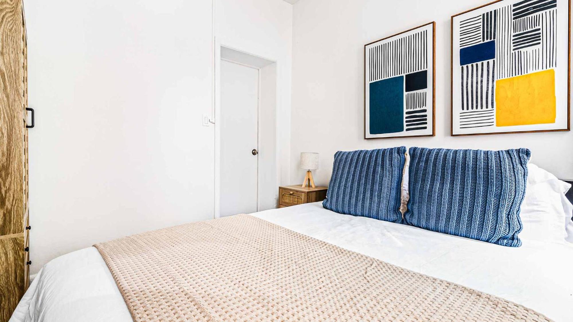 Apartment Trendy & Comfy 2 Bdr & 1 Bth In Midtown Manhattan *