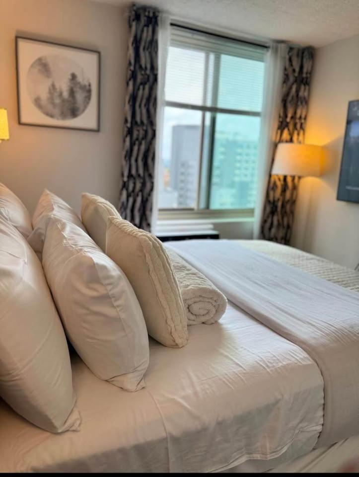 Apartment New Chic & Cozy 1bd Near East River, Minutes From Park *