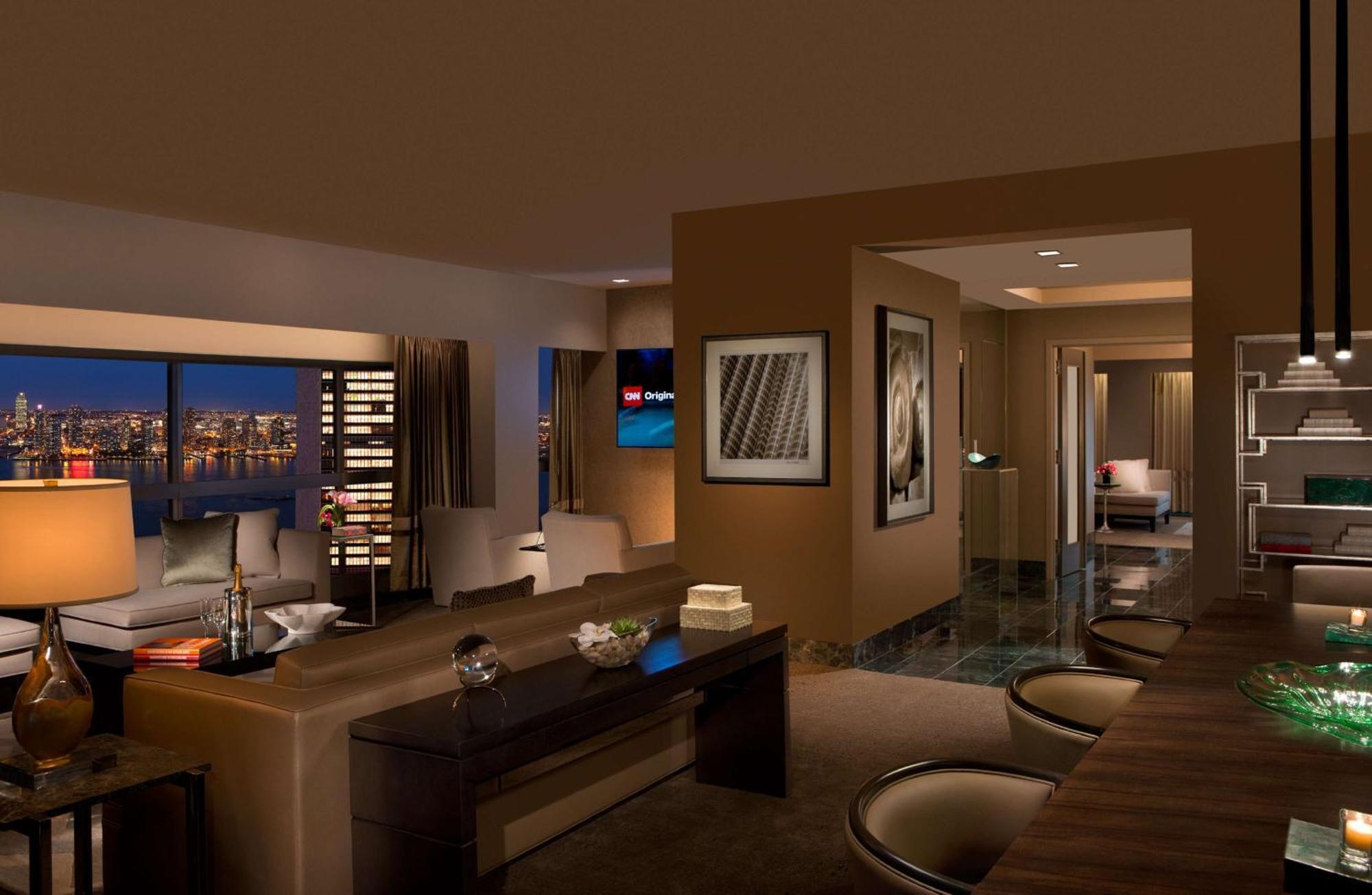 Millennium Hilton One Un Plaza Hotel New York
