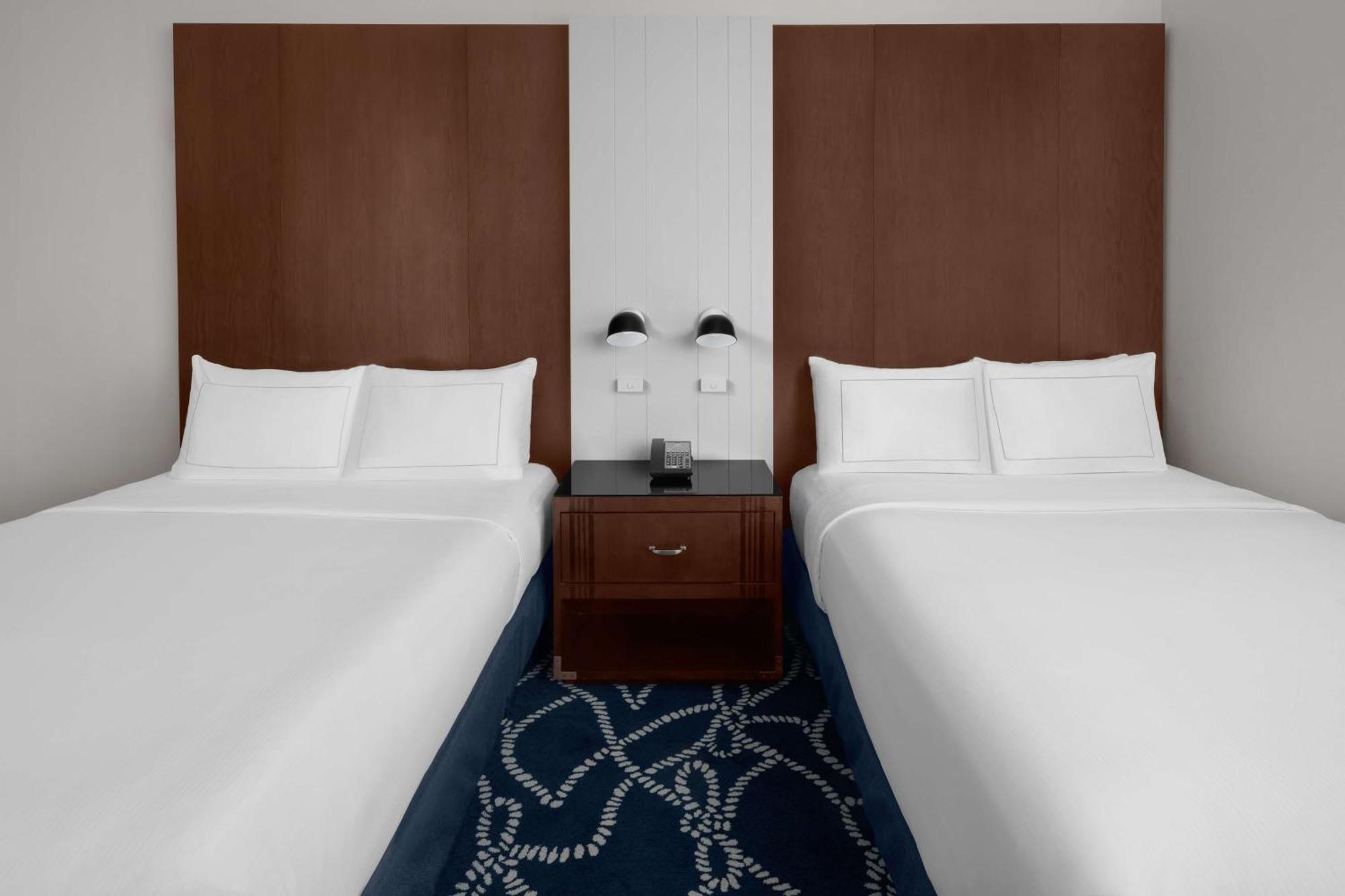 Hilton Brooklyn 4*