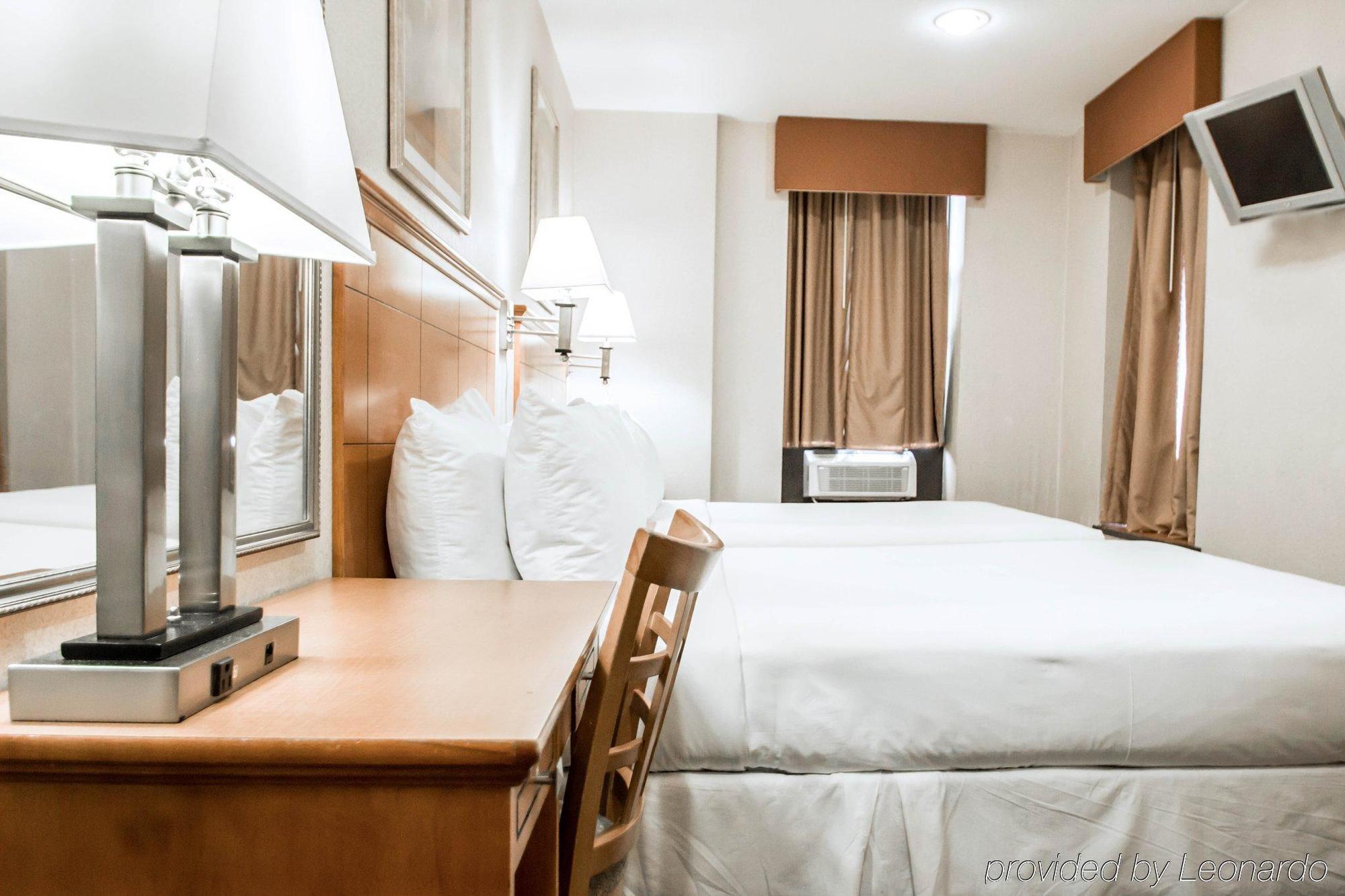Econo Times Square Hotel New York