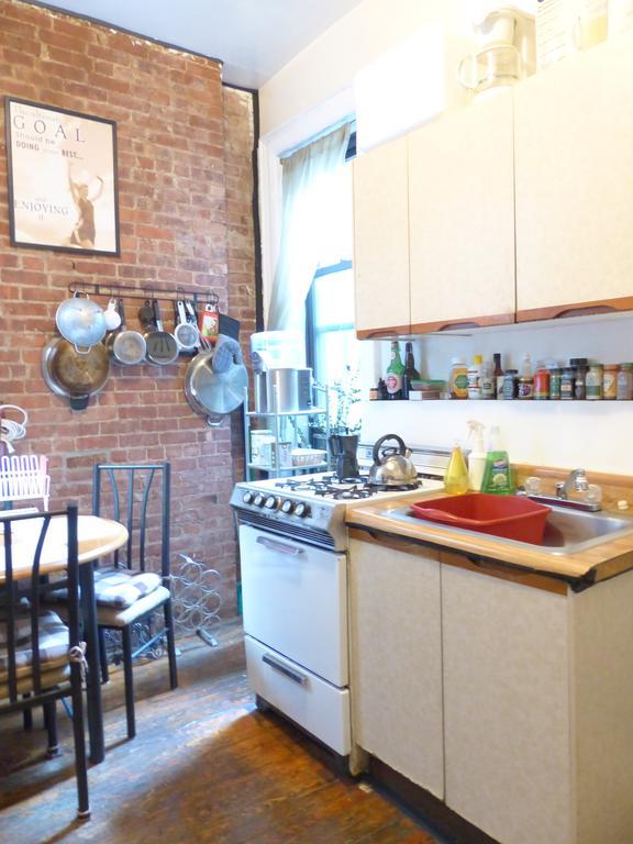 Homestay East Village *