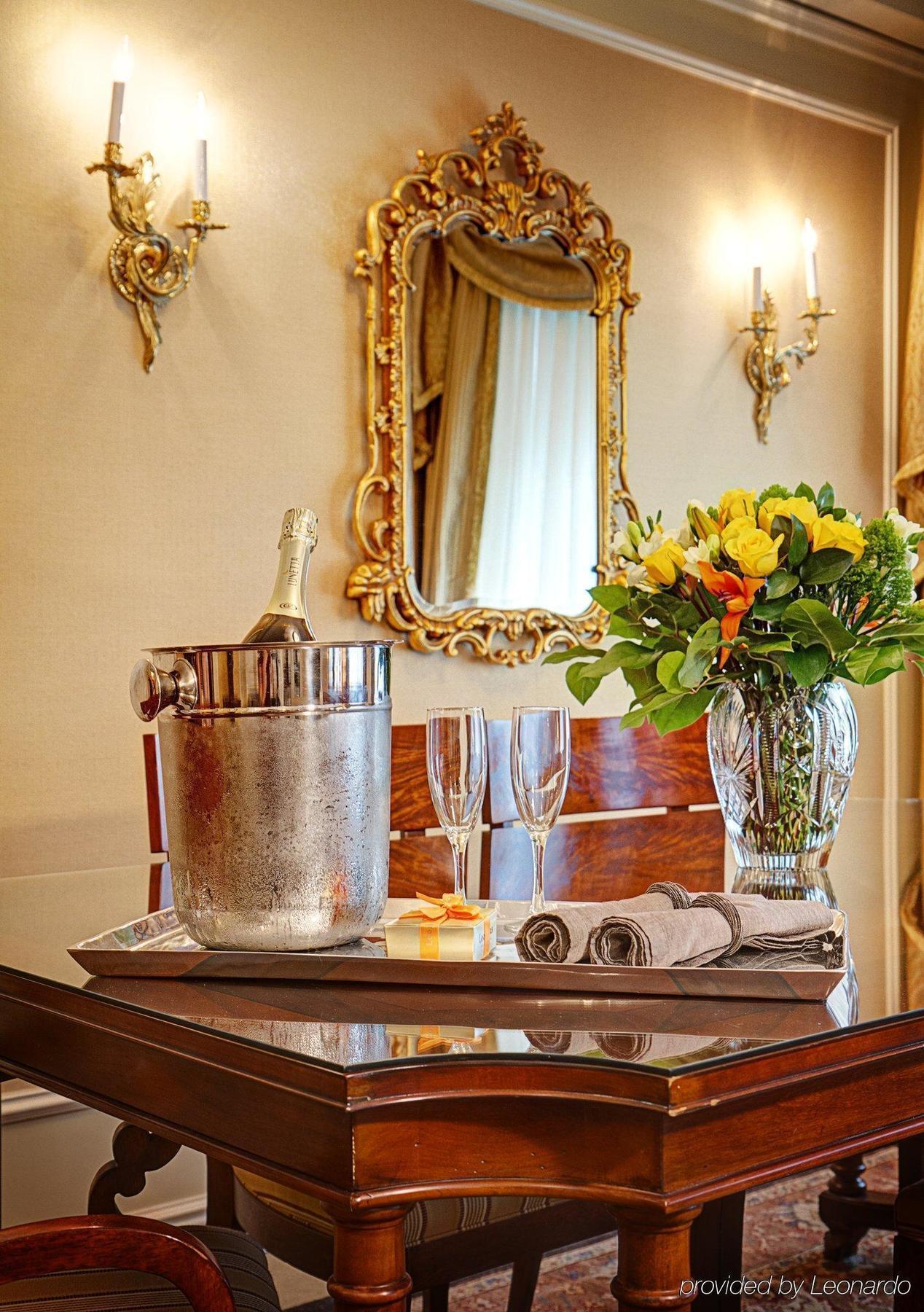 Elysee By Library Collection Hotel 4*