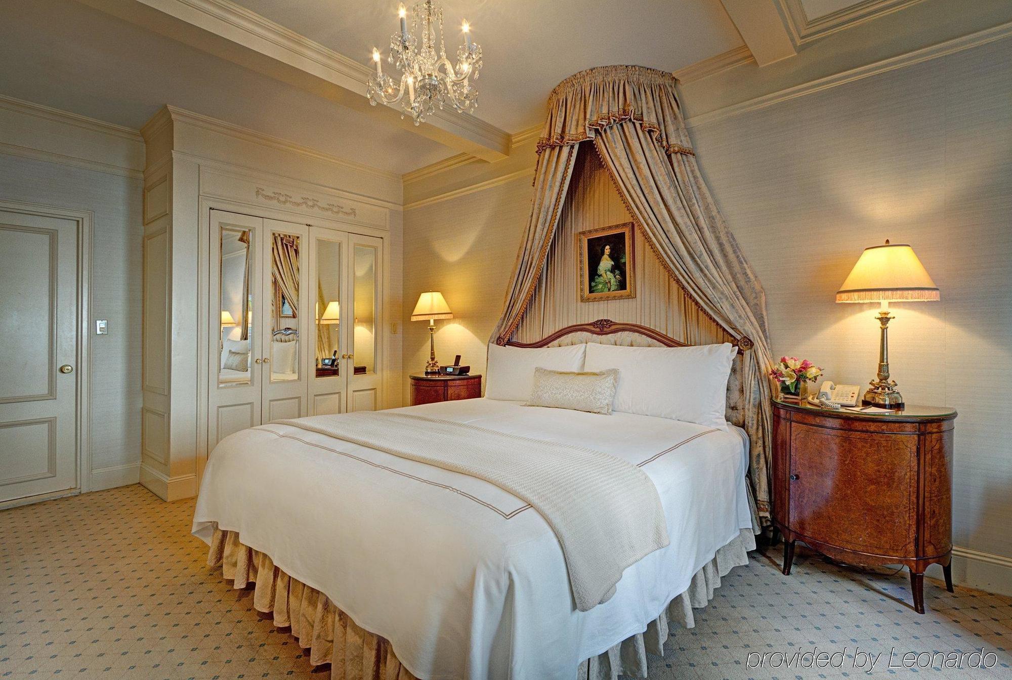 Elysee By Library Collection Hotel