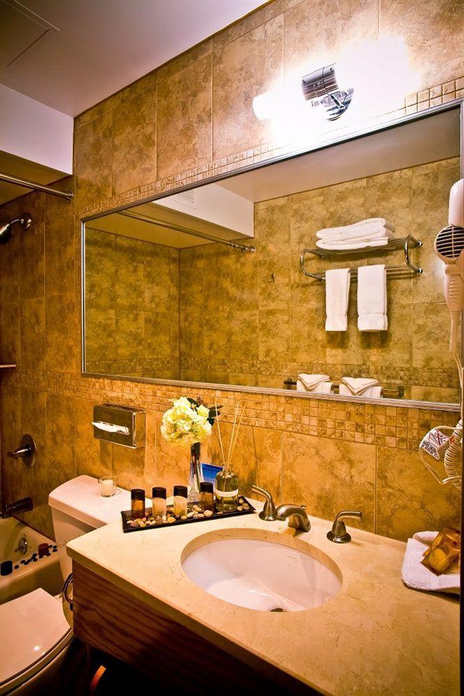 Mulberry Hotel 3*
