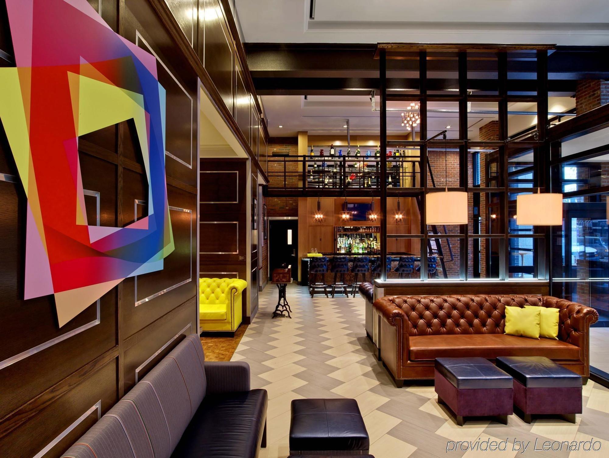 Archer Hotel