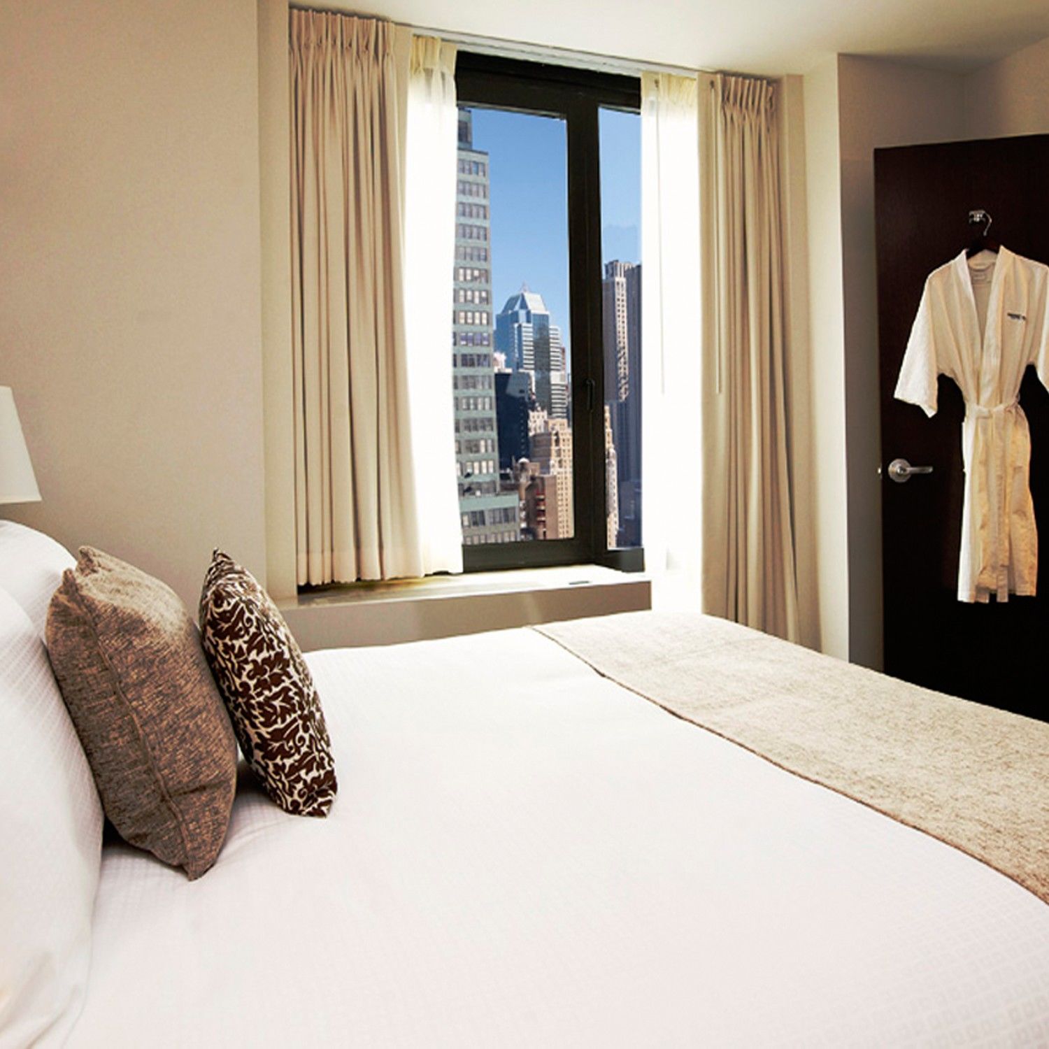 Hotel Distrikt City, Tapestry Collection By Hilton