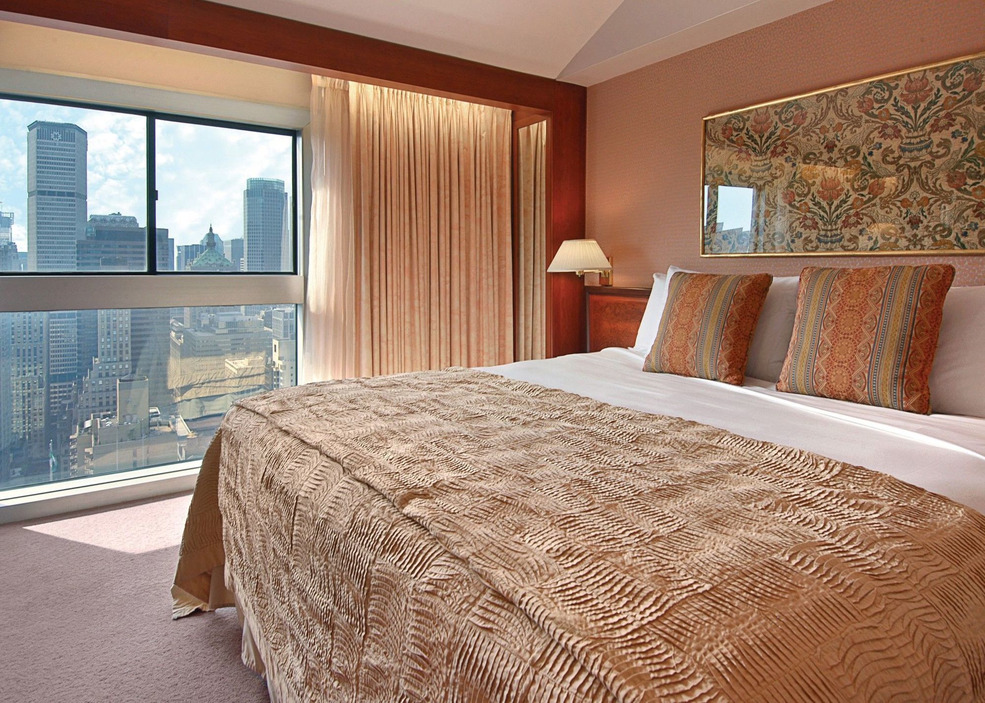 Millennium Hilton One Un Plaza New York