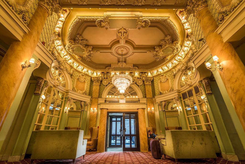 Wolcott Hotel 3*