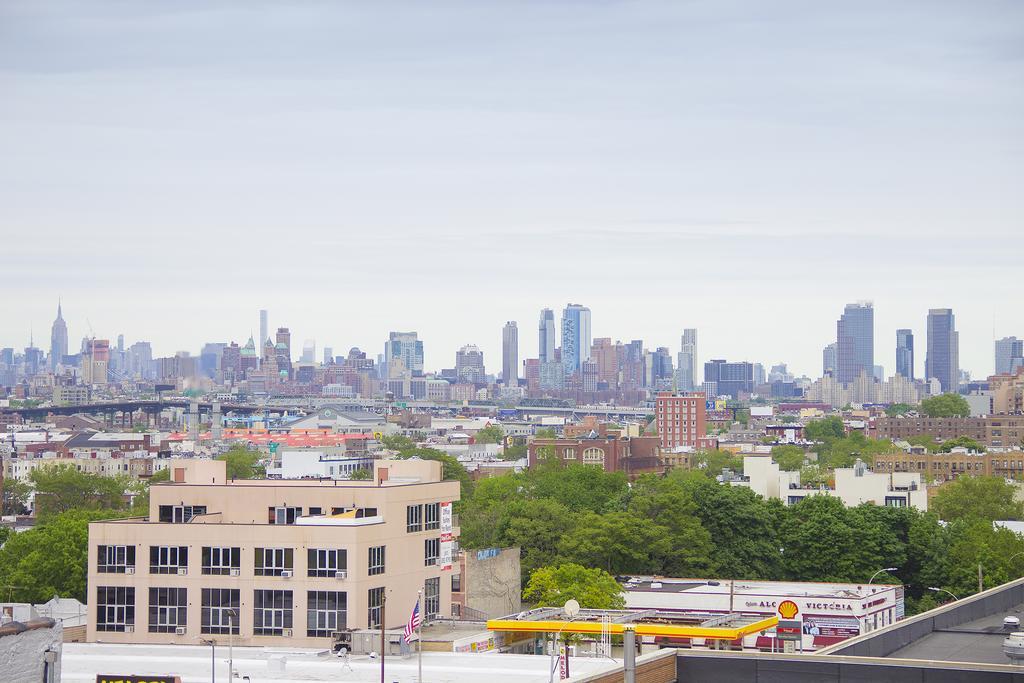 Phoenix Hotel Brooklyn Sunset Park (Adults Only) 2*