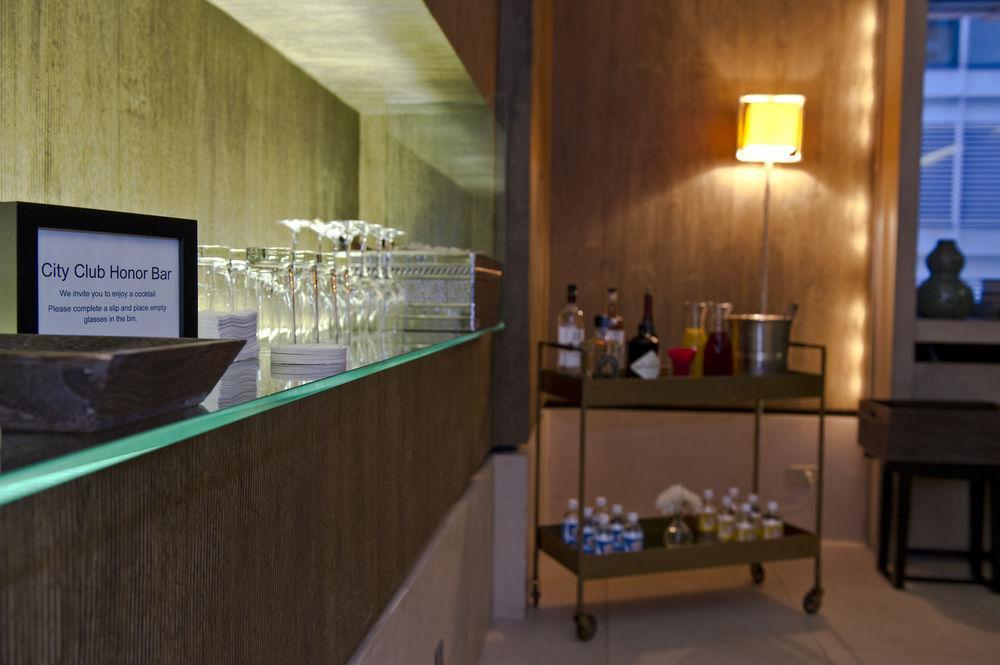 City Club 4*