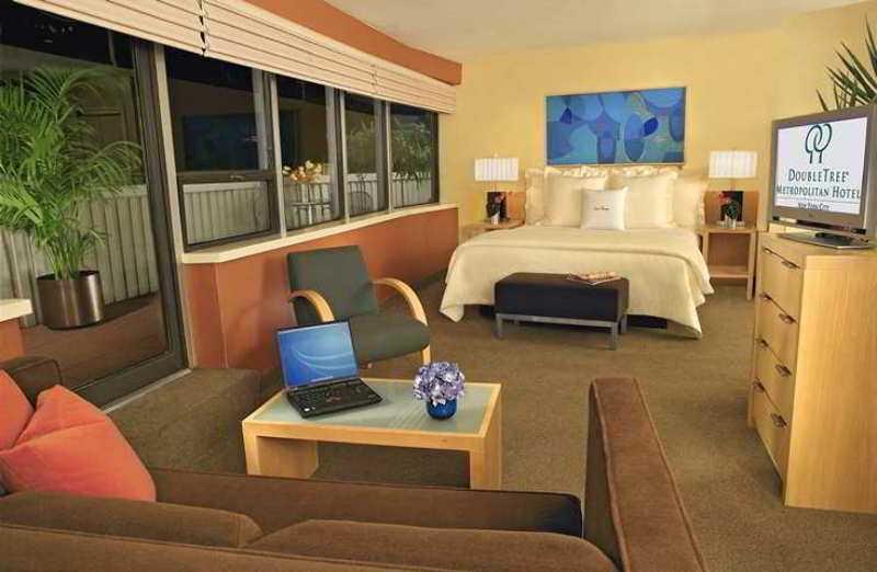 Doubletree By Hilton Metropolitan City