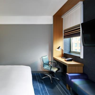 Hotel Aloft Brooklyn 3*