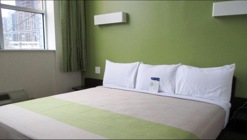 Hotel Feather Factory