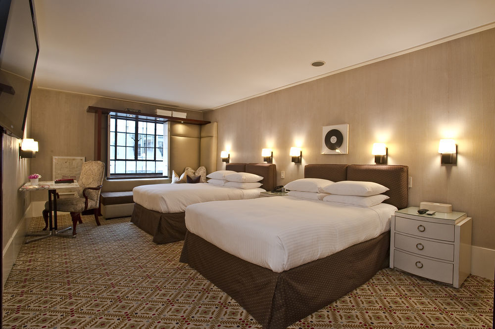 City Club Hotel 4*