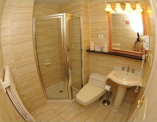 Da Vinci Hotel 3*