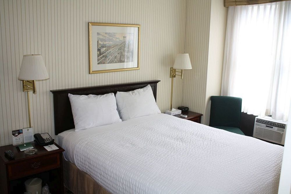 Hotel Wolcott 3*
