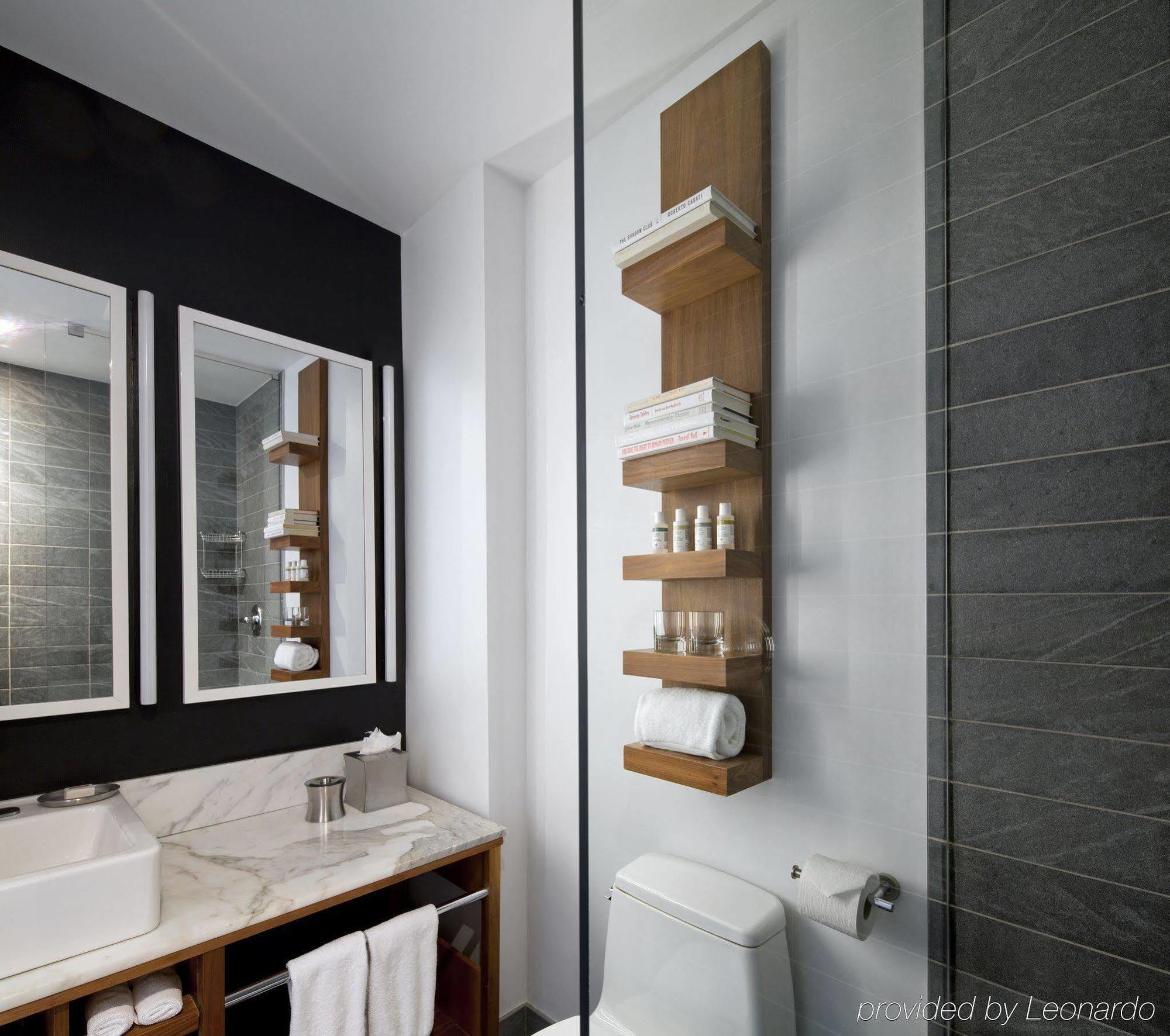 Sonder Duane Street 4*
