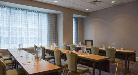 Courtyard Manhattan/midtown East 4*