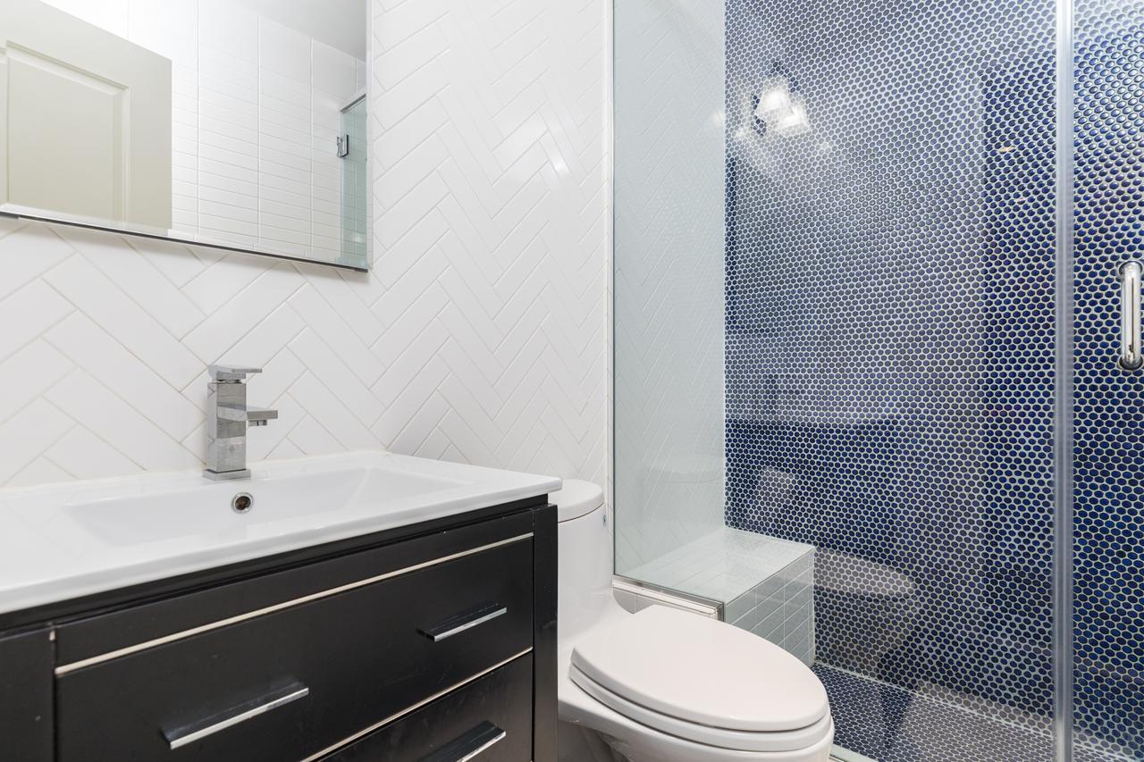 Midtown West 2 Bedroom Apartment New York