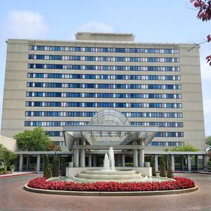 Hilton Jfk Airport Hotel 4*