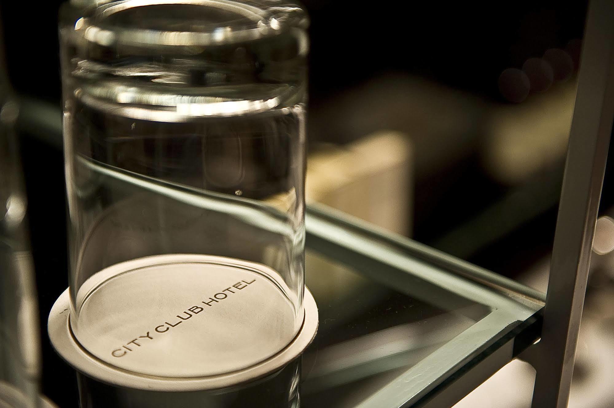 City Club Hotel 4*