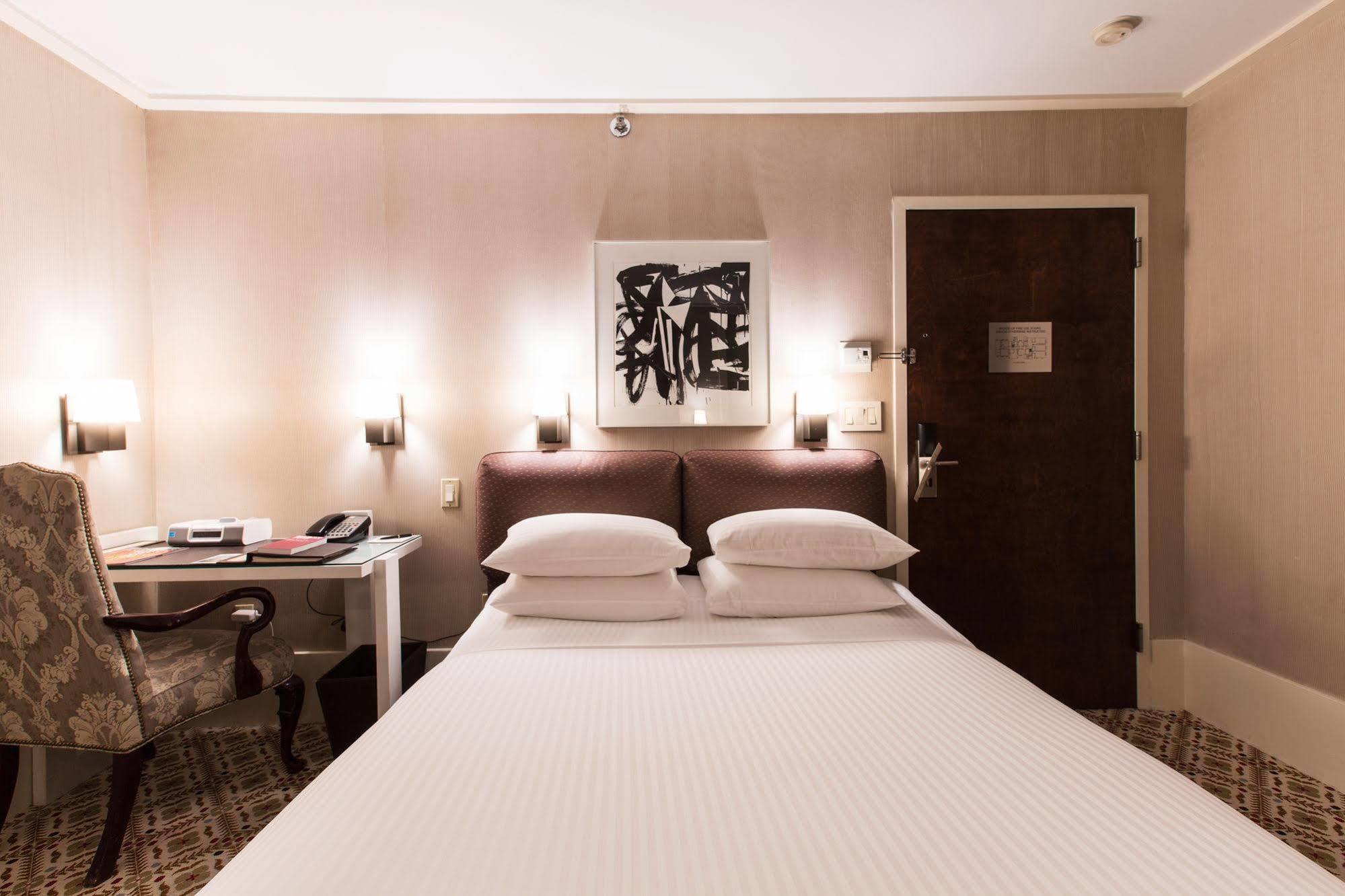 Hotel City Club 4*