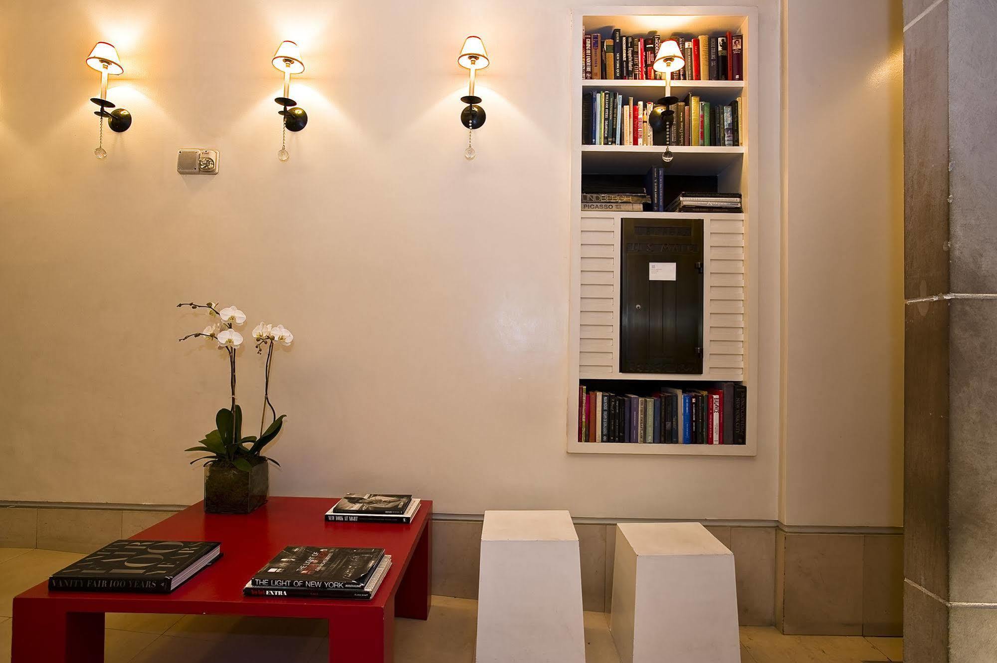 City Club Hotel 4*