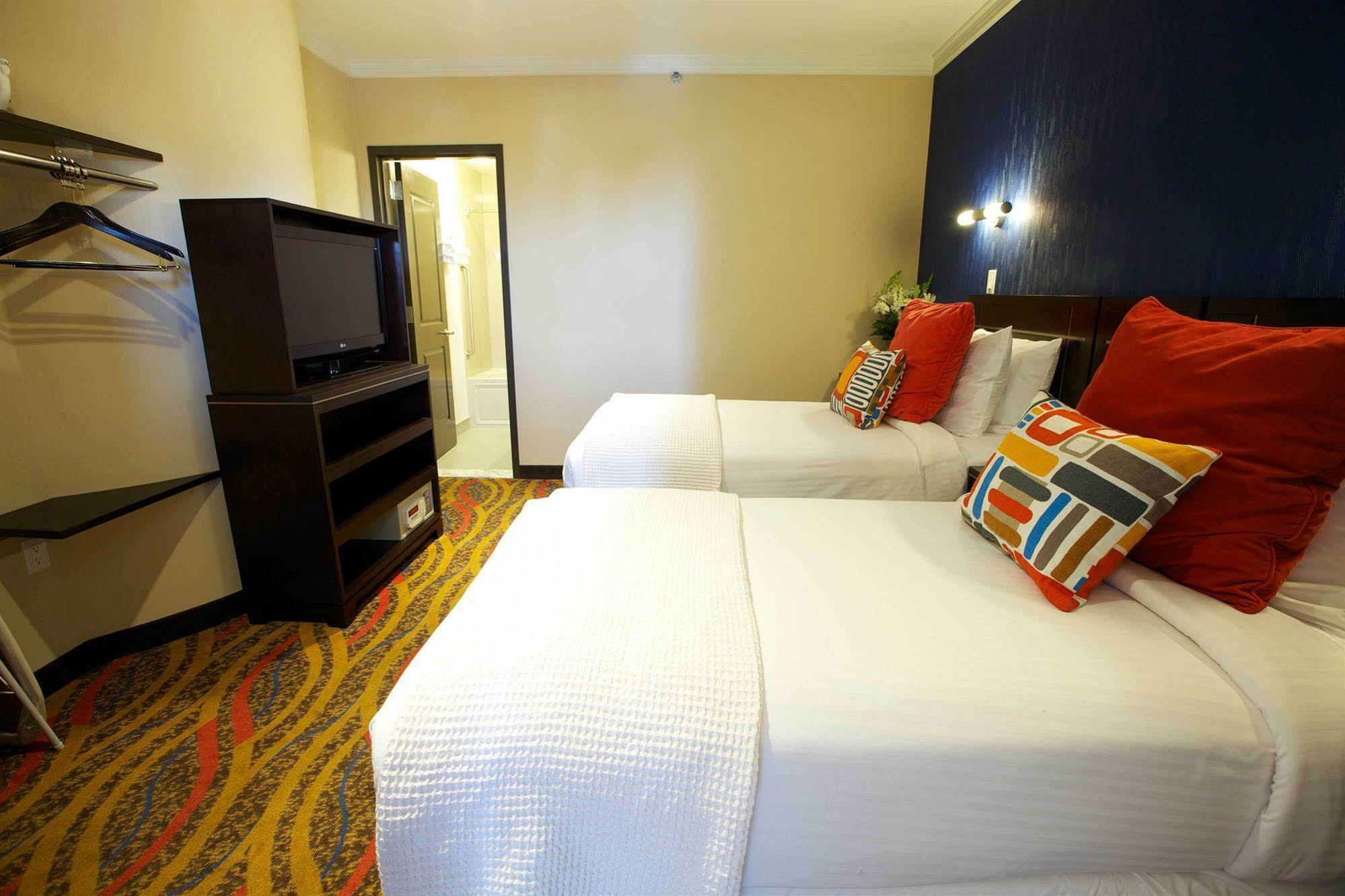 Nesva - Vista (adults Only) 3* New York