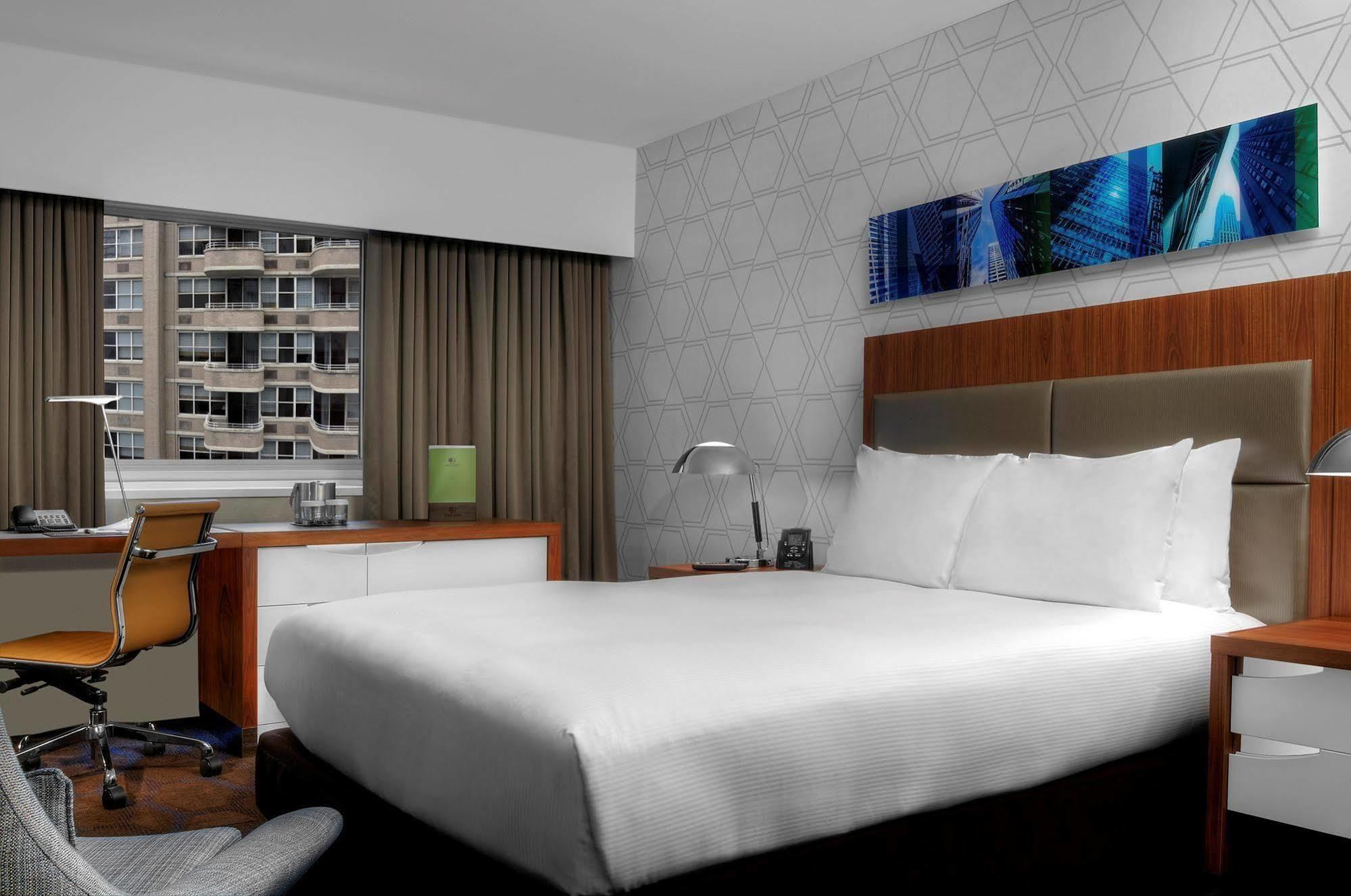 Doubletree By Hilton Metropolitan City
