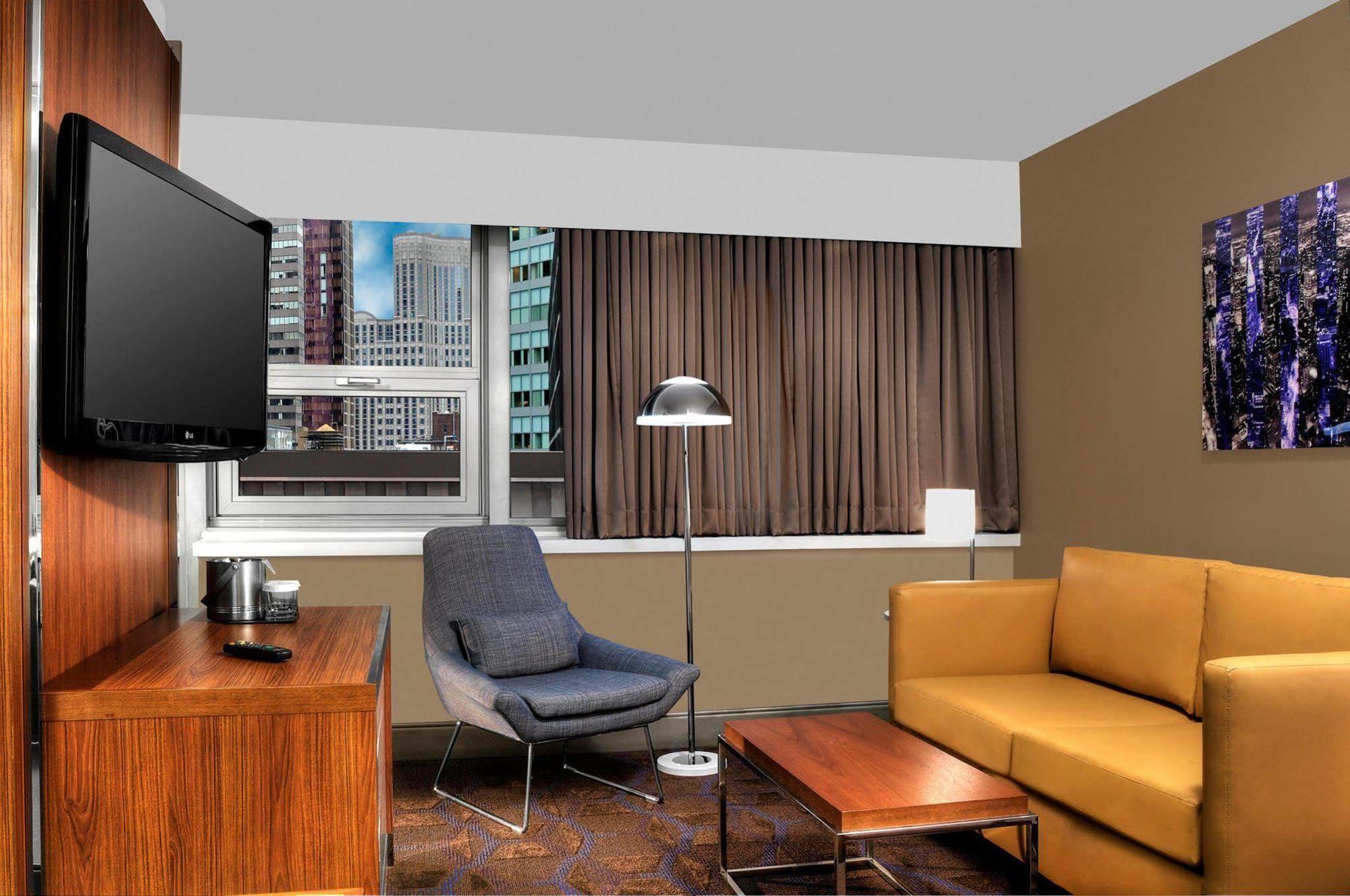 Doubletree By Hilton Metropolitan City Hotel 4*