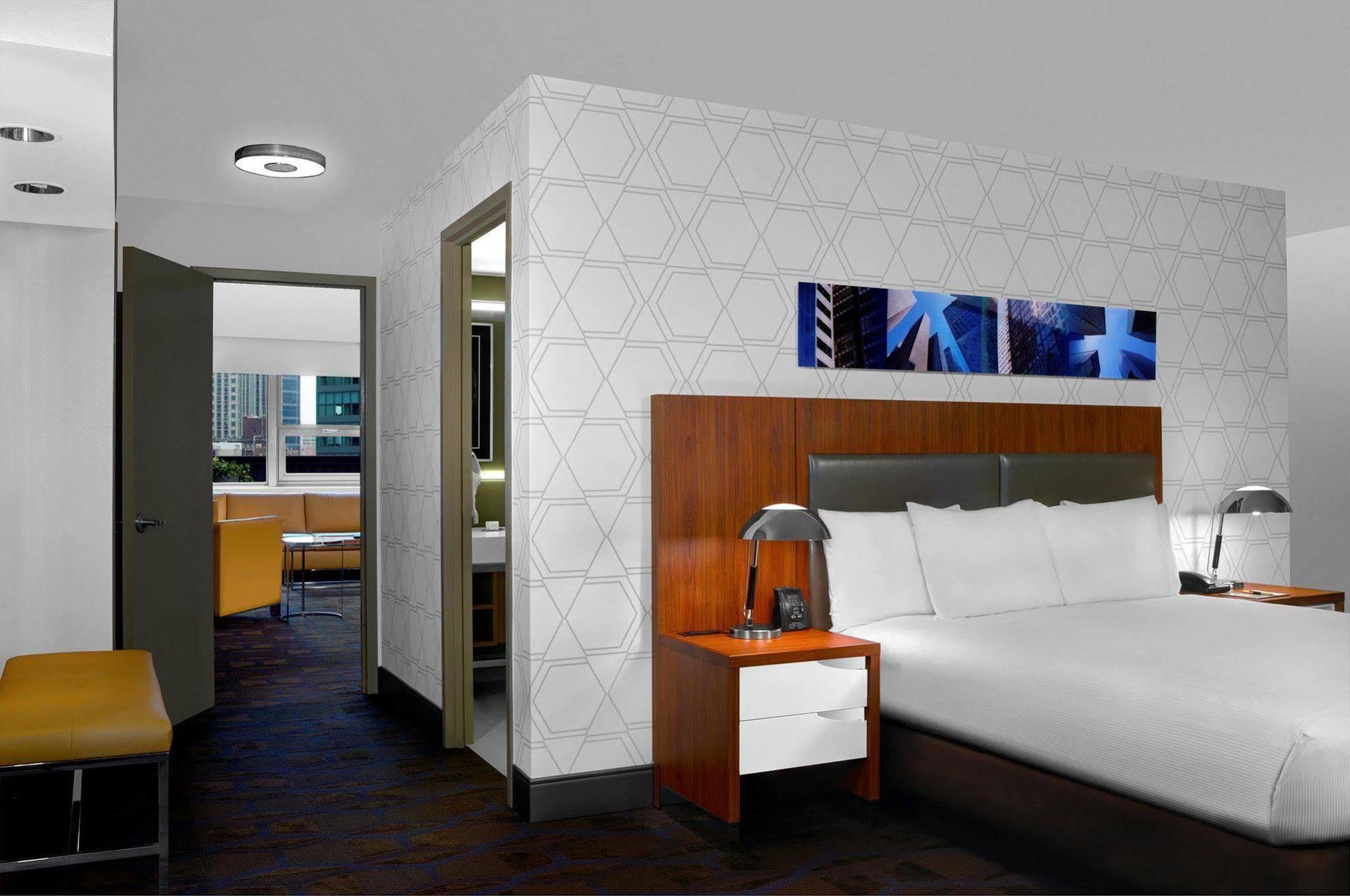 Doubletree By Hilton Metropolitan City Hotel 4*