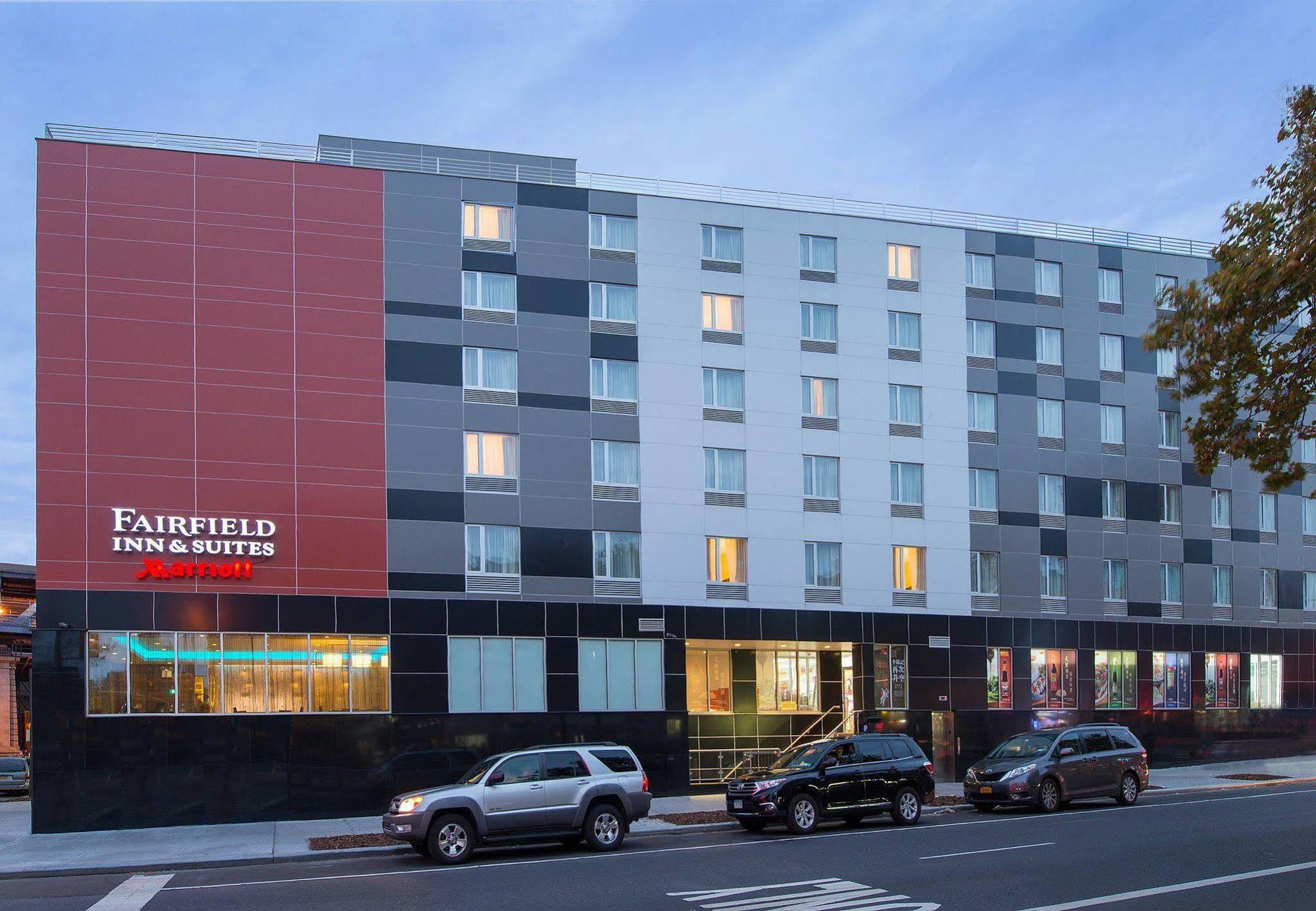 Fairfield & Manhattan/downtown East Hotel