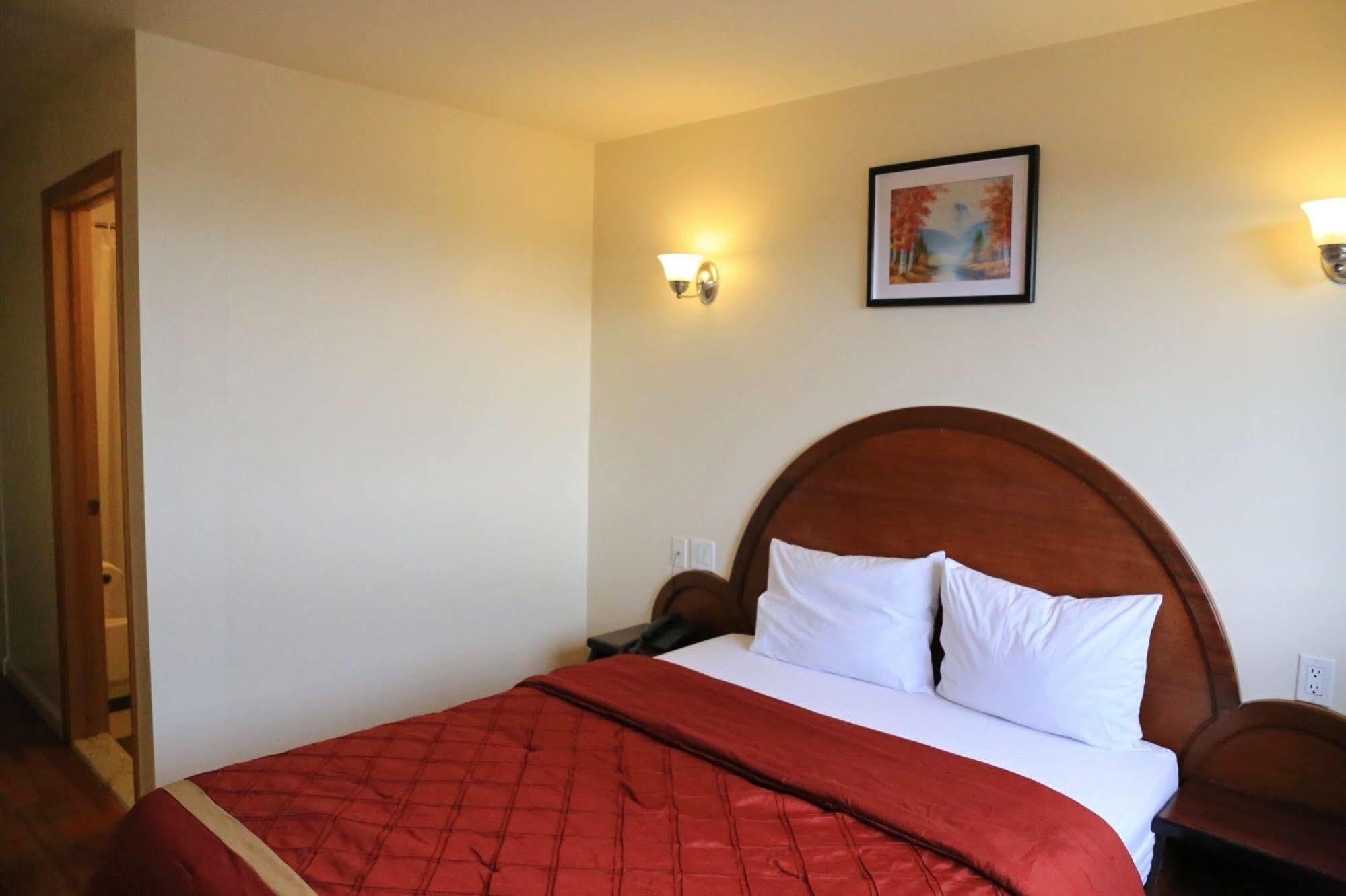 Phoenix Hotel Brooklyn Sunset Park (Adults Only) Hotel 2*