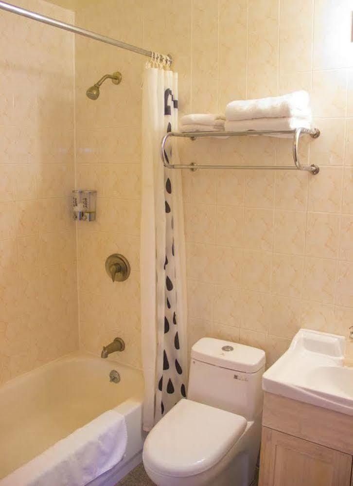 Hotel Phoenix Hotel Brooklyn Sunset Park (Adults Only) New York