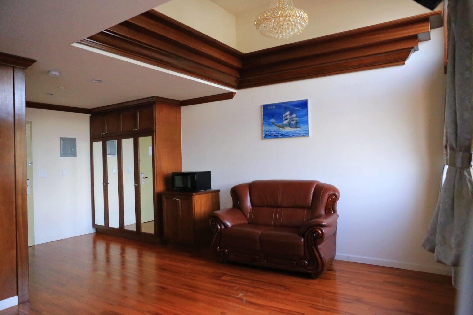 Phoenix Hotel Brooklyn Sunset Park (Adults Only) Hotel