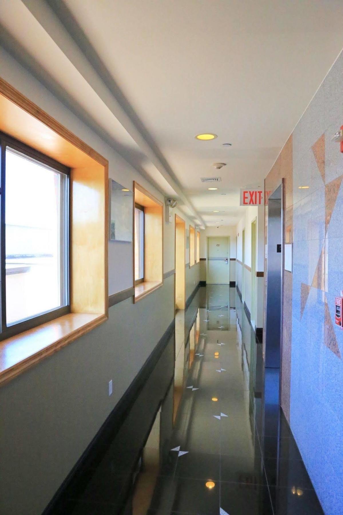 Phoenix Hotel Brooklyn Sunset Park (Adults Only) 2*