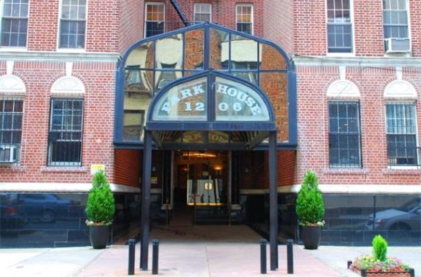 Hotel Park House Brooklyn