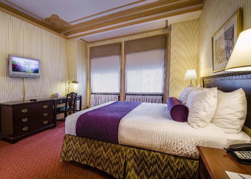 Wolcott Hotel 3*