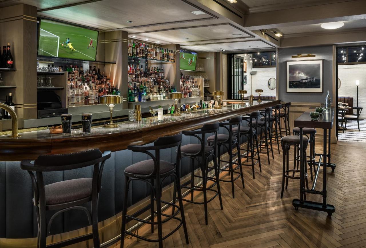 Merrion Row And Public House Hotel 4*