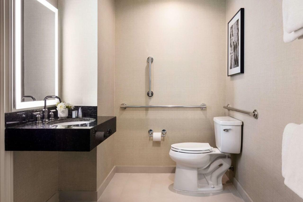 The Shelburne Sonesta 4* New York