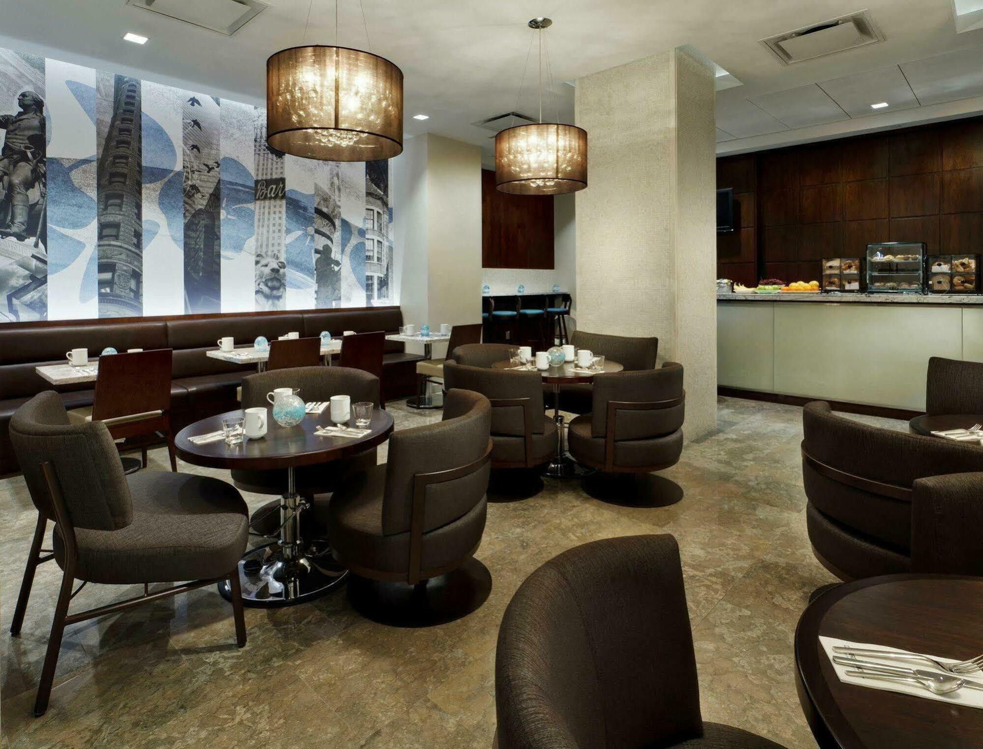 Distrikt City, Tapestry Collection By Hilton 4* New York