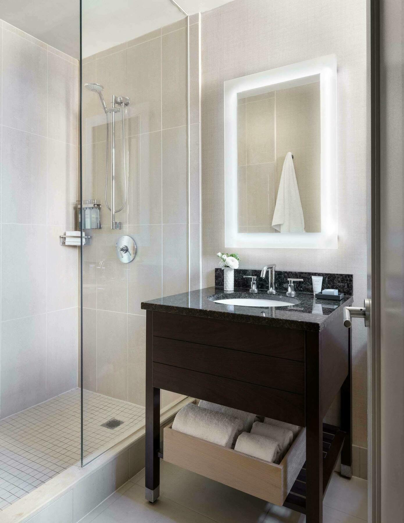 The Shelburne Sonesta 4*