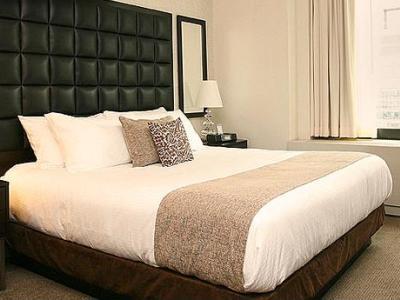 Distrikt City, Tapestry Collection By Hilton 4*