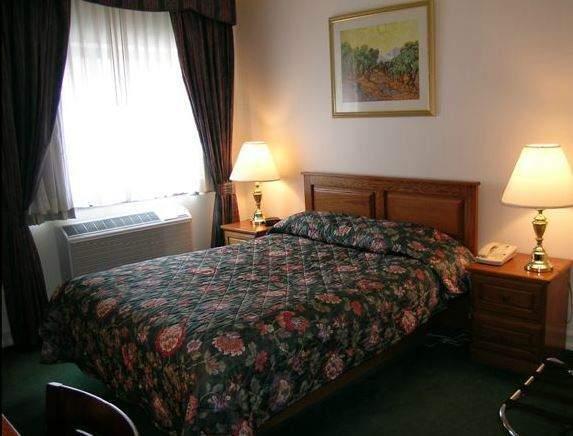 Chelsea Savoy 3*