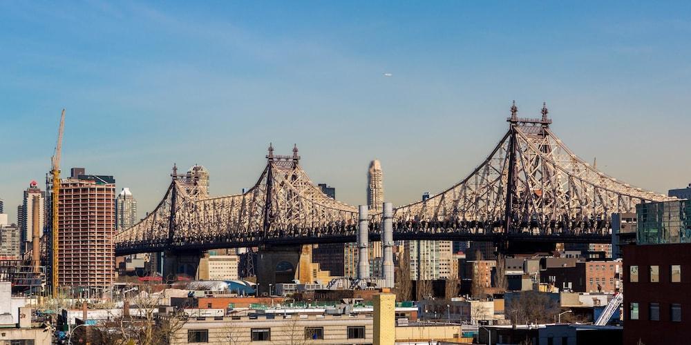 Lic New York