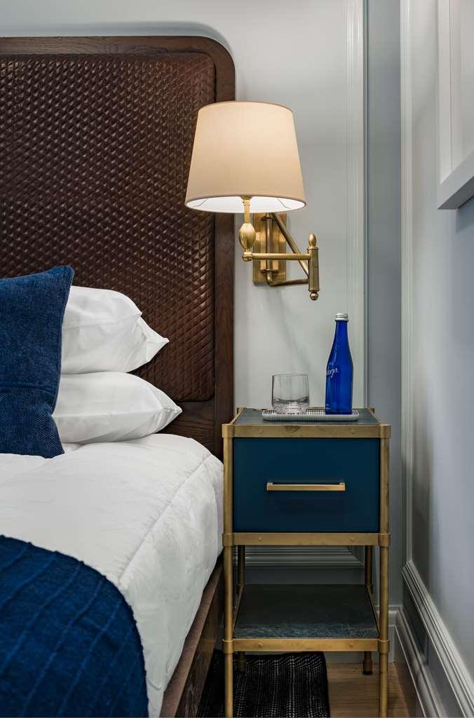 Merrion Row And Public House 4*