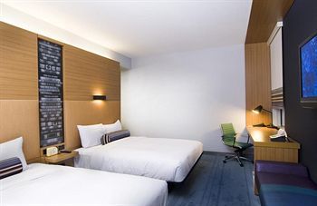 Aloft Brooklyn Hotel